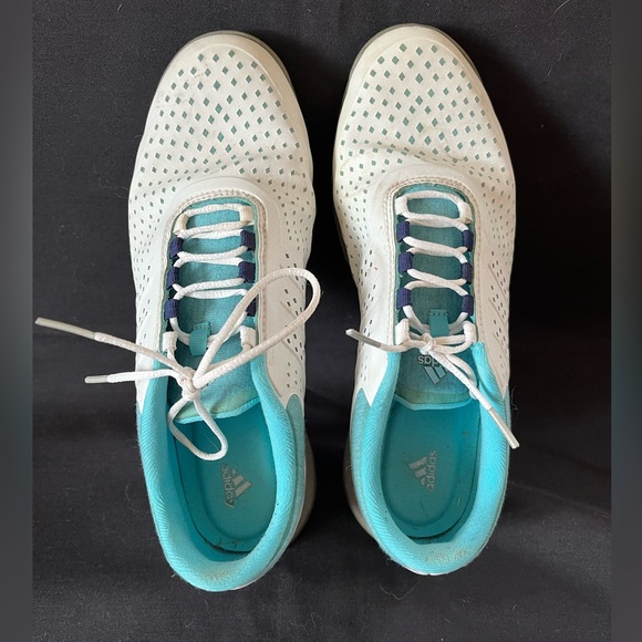 EUC Adidas women's spike-less golf shoe white/ blue/gray size 7.5 - Picture 6 of 6